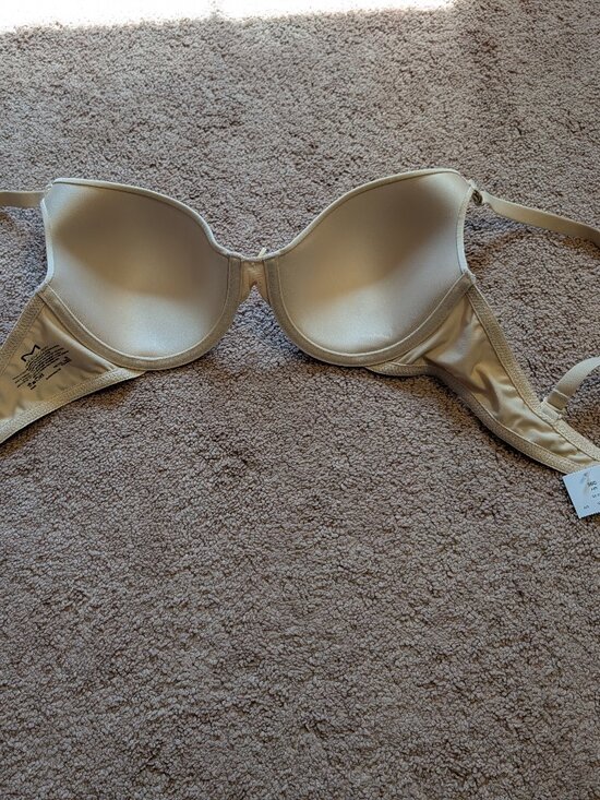 Maidenform Bra 36C Convertible Straps. New with tags. - Picture 3 of 6